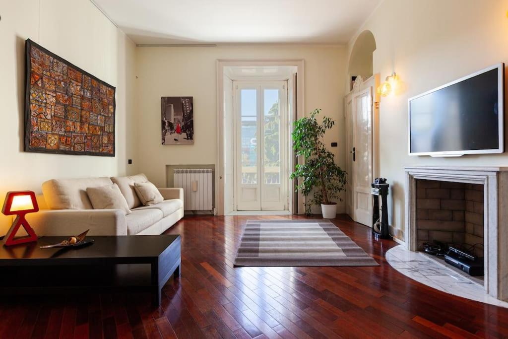Casa Delle 5 Giornate Di Milano Apartment Exterior photo